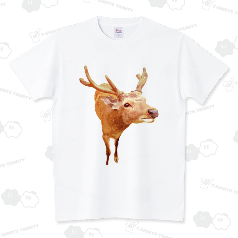 つぶらな瞳のキュートなシカ