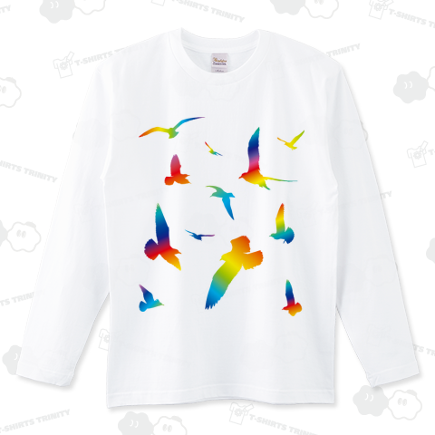 大空を舞い飛ぶレインボーカラーの鳥の群れ