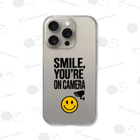 SMILE, YOU’RE ON CAMERA  笑顔で、カメラの前に立っています 社会風刺 監視社会