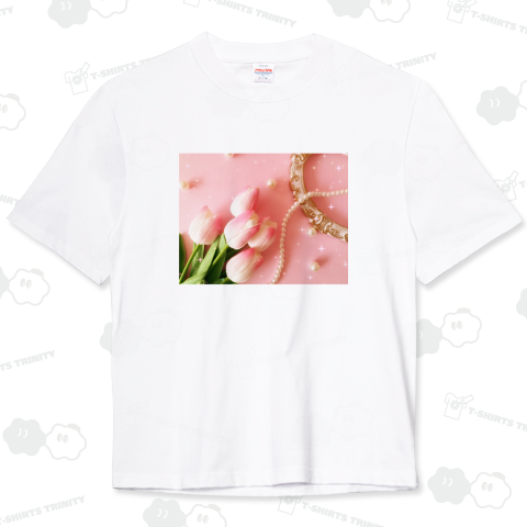 ピンクのチューリップとパールのキラキラ