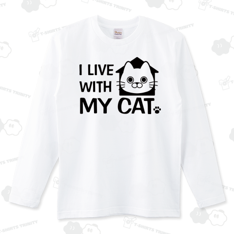 I live with my cat .