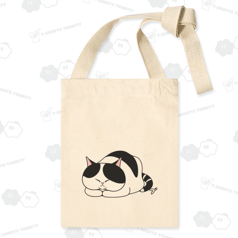 ぶーにゃん_香箱座り