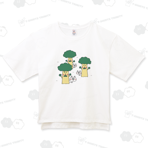 木のかげからにゃー