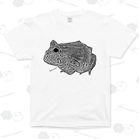 ベルツノガエル(横向き)つぶちゃん。