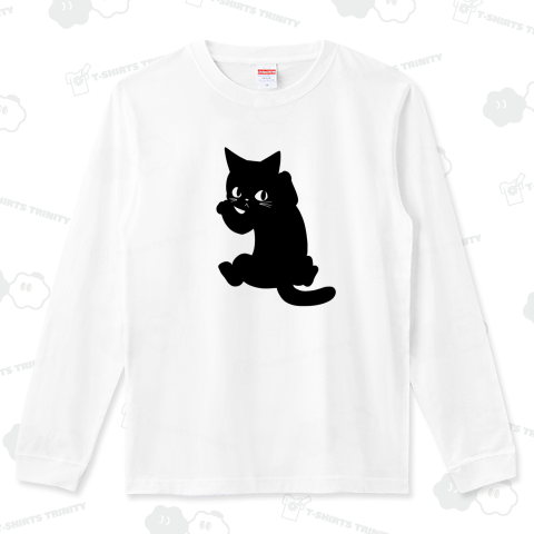 しがみつく猫