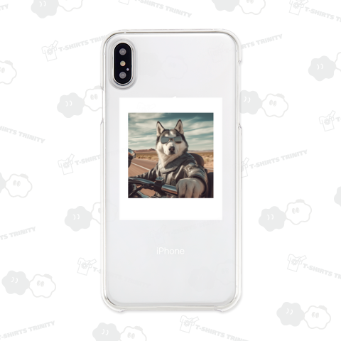 ハーレーを運転するハスキー