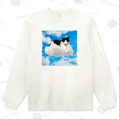 おねむのはちわれ猫 雲に乗って 青空バージョン