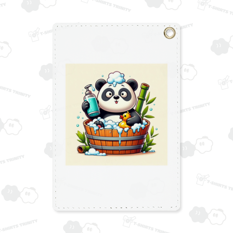 入浴中のパンダ