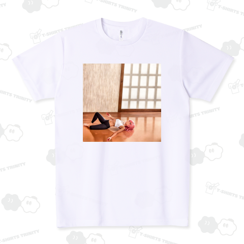 ヨガポーズ「横たわった合せきのポーズ」