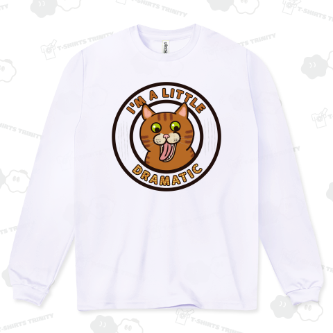 ちょっと大げさな茶トラ猫