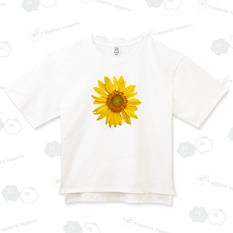 元気な夏のひまわり