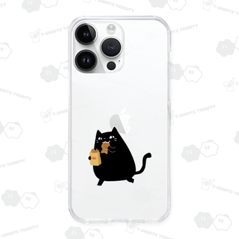 甘い魚をゲットしてご満悦の黒猫